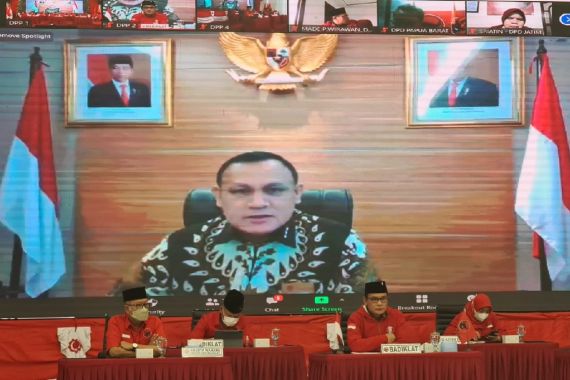 Firli Bahuri Minta Anak Buah Megawati Menciptakan Budaya Antikorupsi  - JPNN.COM
