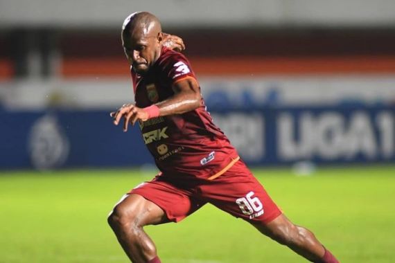 Borneo FC Vs Persipura: Boaz Solossa Jadi Mimpi Buruk Mutiara Hitam - JPNN.COM