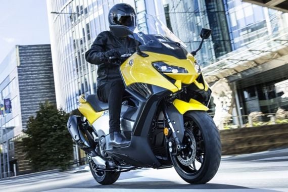 Yamaha TMax 2022 Mengaspal, Performanya Diklaim Meningkat Signifikan - JPNN.COM