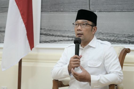 Anak Ridwan Kamil Hilang di Sungai Swiss, Warganet Ramai-Ramai Mendoakan - JPNN.COM