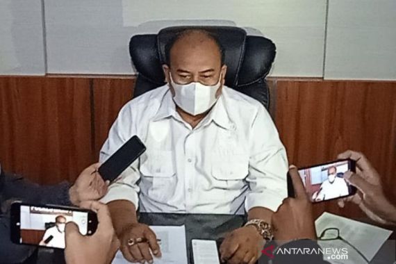 Ibu Muda Penggelap Uang Arisan Ratusan Juta Rupiah Kabur - JPNN.COM