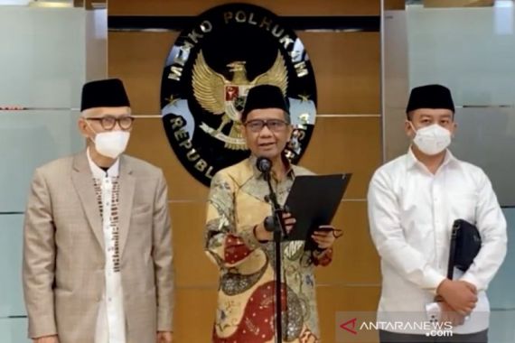 Mahfud MD Tegaskan 3 Terduga Teroris di Bekasi tidak Ada Hubungannya dengan MUI - JPNN.COM