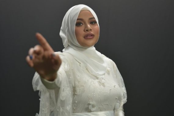Aurel Hermansyah: Mau Operasi atau Normal yang Penting Jadi Seorang Ibu - JPNN.COM