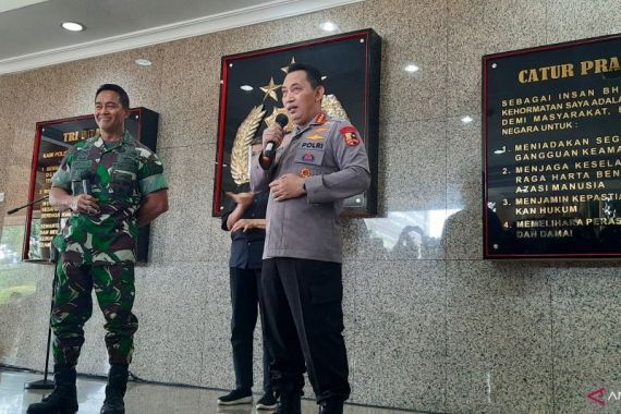 Jenderal Andika Temui Kapolri Bahas Tugas dari Presiden Jokowi - JPNN.COM