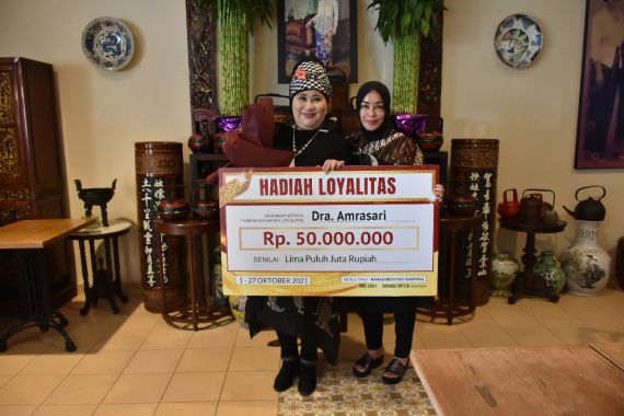 Belanja di Easy Shopping, Amrasari Dapat Hadiah Loyalitas Rp 50 Juta - JPNN.COM