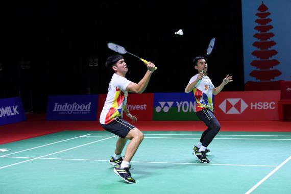 Dihajar Senior, Leo/Daniel Terhenti di Babak Pertama Indonesia Open 2021 - JPNN.COM