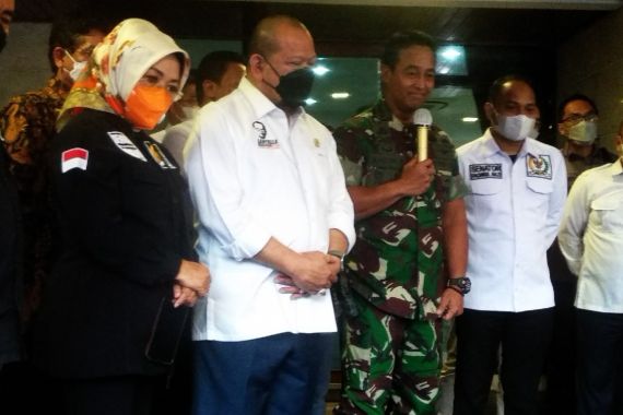 Jenderal Andika Komentari Mobil TNI di Kasus Arteria Dahlan Vs Wanita Pendamprat - JPNN.COM