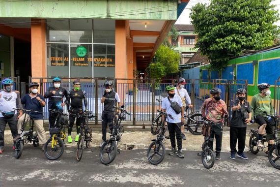 Gowes Akademik Jadi Sarana Berinteraksi bagi Akademisi di Yogyakarta - JPNN.COM