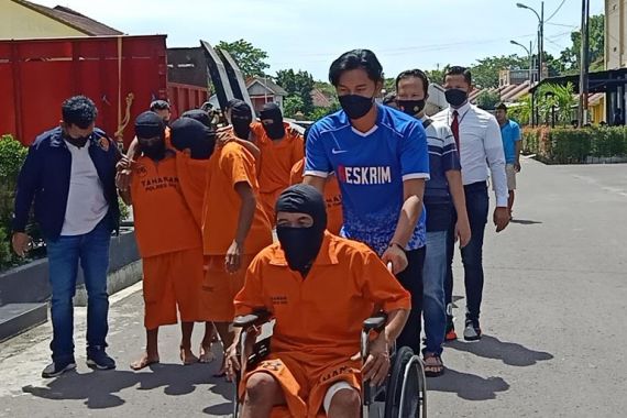 Anak Buah AKP Septa Bergerak, 5 Perampok Ini Tak Diberi Ampun, Kaki Mereka Kini Bolong - JPNN.COM