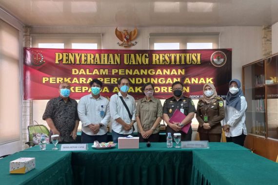 2 Keluarga Korban Pelecehan Seksual di Depok Terima Uang Restitusi, Sebegini Jumlahnya - JPNN.COM