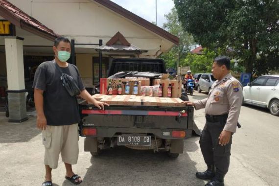 Dapat Laporan Ada Pikap Memuat Barang Terlarang, Polisi Bergerak, Hasilnya Mengejutkan - JPNN.COM