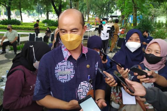 Siswa Bandung Enggak Libur Panjang saat Nataru, Sabar Ya - JPNN.COM