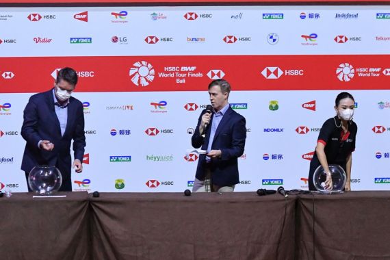 Hasil Undian BWF World Tour Finals 2021: The Minions Masuk Grup Neraka, Momota vs Axelsen - JPNN.COM