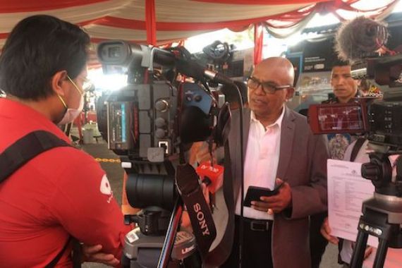 Perekat Nusantara Laporkan Akun Rocky Gerung Official ke Polda Metro Jaya, Ini Alasannya - JPNN.COM