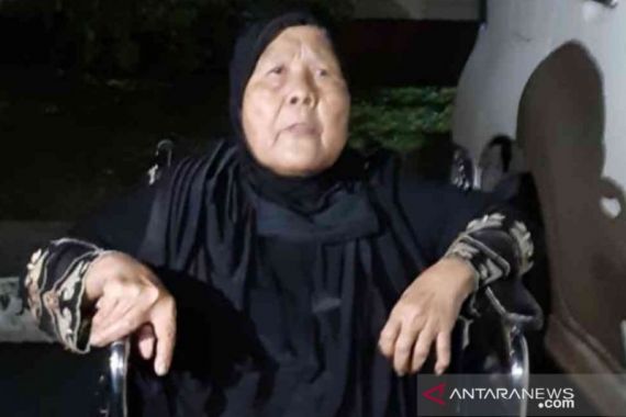 Rodiah Menangis, Dia Dilaporkan Anak ke Polisi Karena Warisan, Rumah Sering Diteror - JPNN.COM