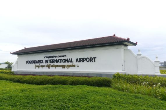 Video Tidak Senonoh Seorang Perempuan di Bandara Yogyakarta, Begini Tanggapan Angkasa Pura I - JPNN.COM