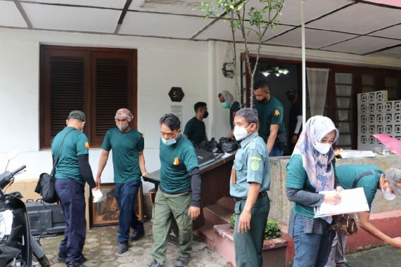 11 Rumah di Jalan Jawa Kota Bandung Dikosongkan Paksa, PT KAI Buka Suara - JPNN.COM