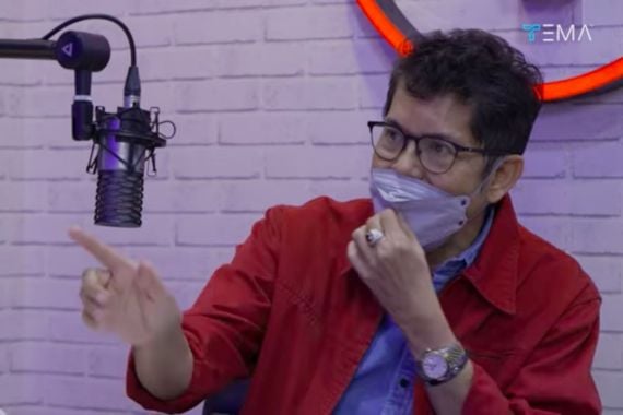 Dokter Boyke Ungkap Manfaat Tak Pakai Celana Dalam Bagi Pria - JPNN.COM