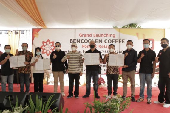Gubernur Bengkulu Hadiri Peresmian Bencoolen Coffee Pondok Kelapa - JPNN.COM
