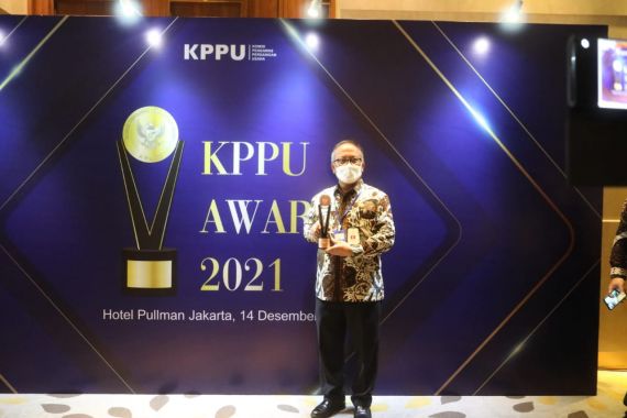 Raih Peringkat Pratama KPPU Award 2021, Kementan Terus Kembangkan Kemitraan - JPNN.COM