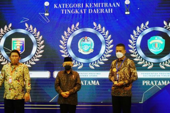 Selamat, Pemprov Sumut Raih Penghargaan di Ajang KPPU Award 2021 - JPNN.COM