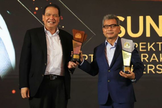 Dirut BRI Sunarso Jadi CEO Terbaik versi CNBC Indonesia Awards 2021 - JPNN.COM