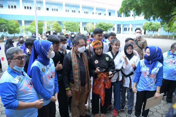 SONS Banyak Lahirkan Atlet Nasional, Menpora Amali: Ini Luar Biasa, Saya Bangga - JPNN.COM