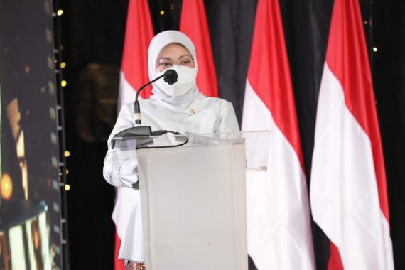Kemnaker Selenggarakan Peringatan Hari Migran Internasional 2021 di Cirebon - JPNN.COM