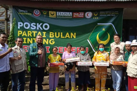 PBB Aktif Bantu Para Korban Letusan Gunung Semeru - JPNN.COM