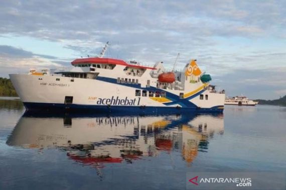 Pelayaran Kapal Feri Aceh Hebat 1 dari Pulau Simeulue Dihentikan, Ini Alasannya - JPNN.COM
