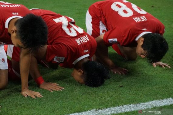 Timnas Singapura Diragukan Suporternya, Keuntungan Buat Indonesia? - JPNN.COM
