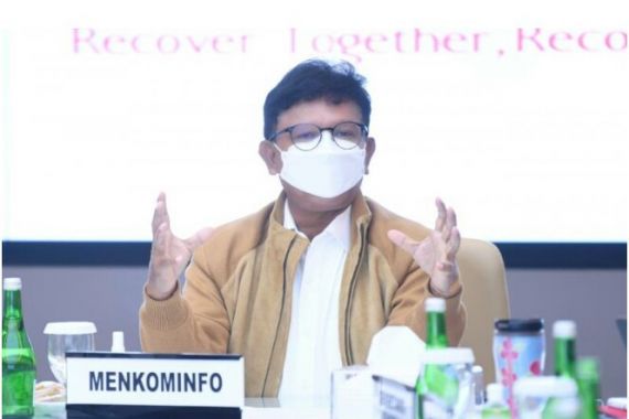 Menkominfo Johnny Merespons Gerakan Nasional Penggunaan Produksi Dalam Negeri, Simak - JPNN.COM