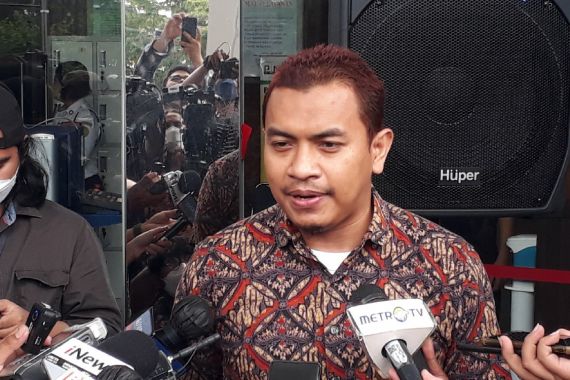 Kubu Munarman Yakin 1.000 Persen Menang di Pengadilan, Insyaallah - JPNN.COM