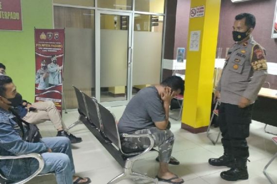 30 Orang jadi Korban Penipuan Pria Ini, Termasuk Pengusaha - JPNN.COM