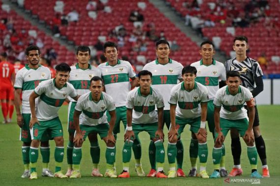 Asia Tenggara Memanas, Peringkat FIFA Timnas Indonesia Naik, 2 Negara Turun - JPNN.COM