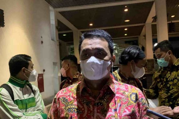 UMP DKI Jakarta Bakal Direvisi Lagi? Ini Kata Riza Patria - JPNN.COM
