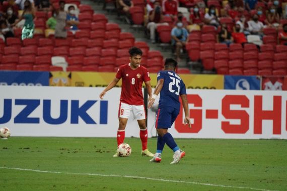 Babak Pertama Indonesia vs Singapura 1-1, The Lions Main dengan 10 Orang - JPNN.COM