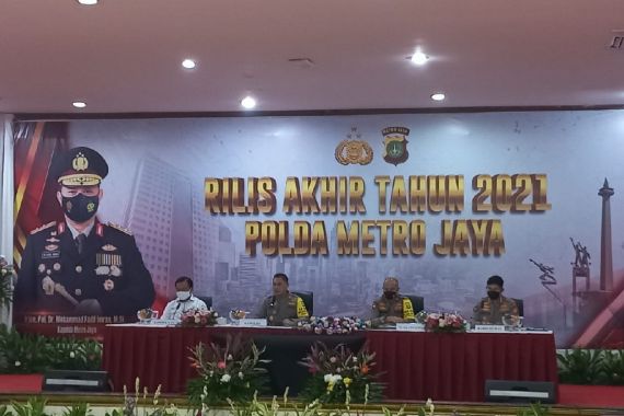 Irjen Fadil Beberkan Tren Kejahatan Selama 2021, Simak - JPNN.COM