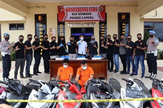 Dua Bandit Ini Sudah Ditangkap, Mungkin Anda Pernah Jadi Korbannya - JPNN.COM