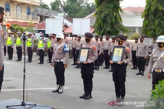 4 Anggota Polisi Dipecat, AKBP Ferry Suwandi: Tidak Bisa Lagi Dimaafkan - JPNN.COM