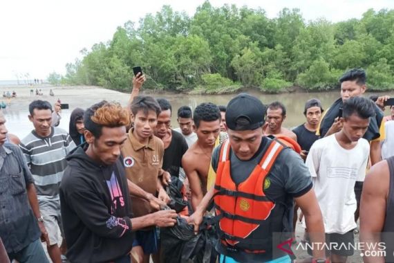Bocah yang Terseret Arus Banjir Ditemukan Sudah Meninggal Dunia - JPNN.COM