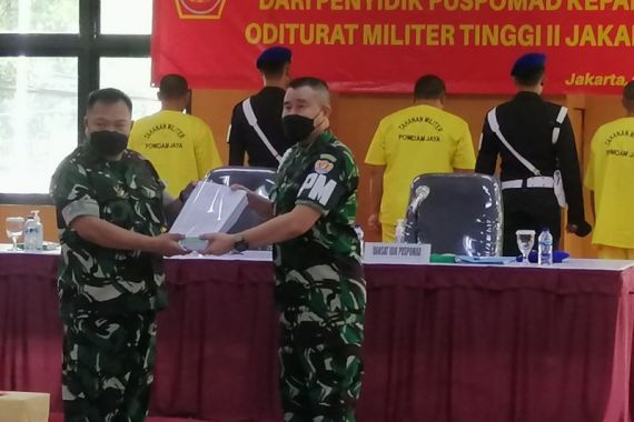 Prajurit TNI Penabrak Sejoli di Nagreg Menghadap ke Tembok, Jenderal Kemas & Edy Pegang Sesuatu - JPNN.COM