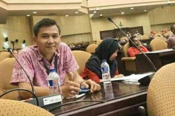Ketua Honorer Bekasi Ungkap Kebaikan Rahmat Effendi, Luar Biasa - JPNN.COM