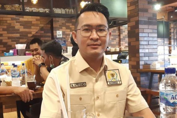 Dipecat Gerindra jadi Anggota DPRD, Begini Reaksi Anak Eks Wali Kota Tanjungpinang - JPNN.COM
