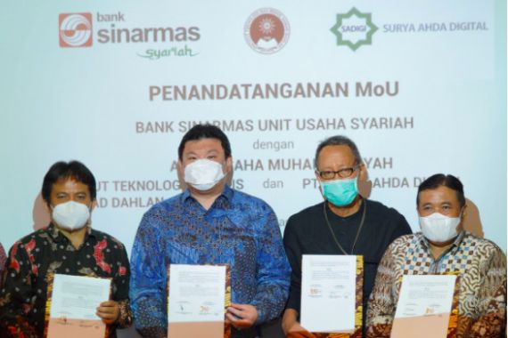 Bank Sinarmas Unit Usaha Syariah Gandeng ITB Ahmad Dahlan Jakarta & PT Surya Ahda Digital - JPNN.COM