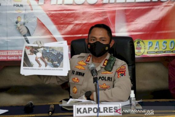 4 Anggota Polsek Diduga Aniaya Tahanan, AKBP Irwan Arianto Bertindak Tegas - JPNN.COM