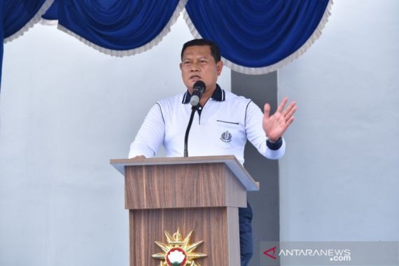 Laksamana Yudo Membuktikan Komitmen Membangun Berbagai Fasilitas TNI AL  - JPNN.COM
