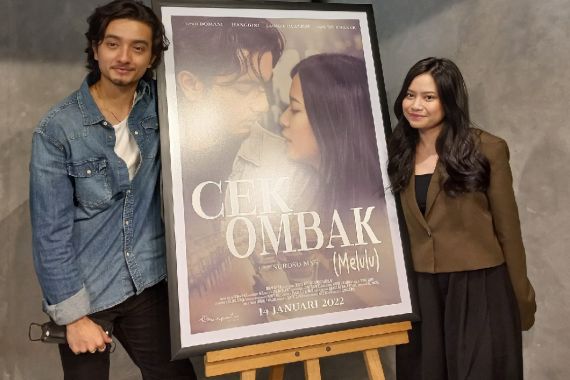 Film Cek Ombak Jadi Proyek Silaturahmi Bryan Domani dan Hanggini - JPNN.COM