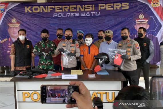 Aksi Koboi di Kota Batu, Pelaku Ternyata Residivis Penembakan Anggota Polisi  - JPNN.COM