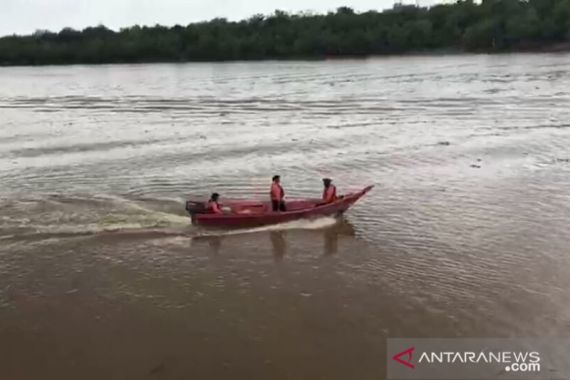 Udin dan Ijul Hilang di Perairan Pulau Halang Rokan Hilir - JPNN.COM